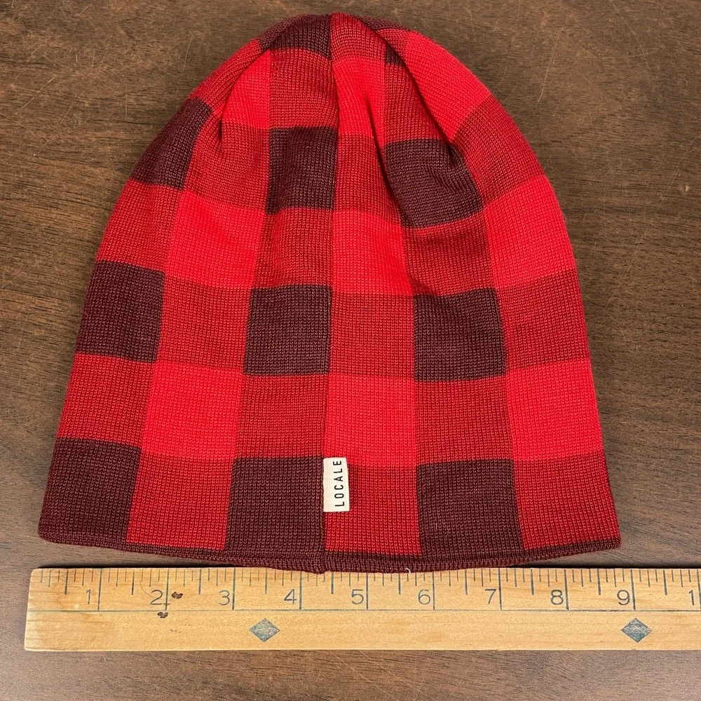 Locale Colorado Beanie 50% Merino Blend Buffalo Plaid Check Knit Cap Red Maroon